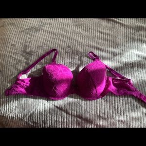 Purple Lace VS Bra Lightly Lined 32D